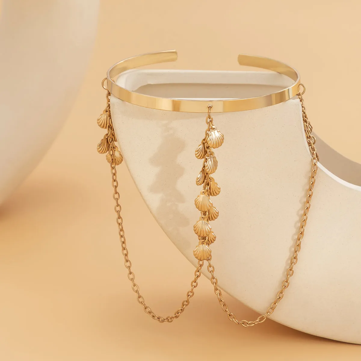 18K Gold-Plated Shell Tassel Arm Cuff