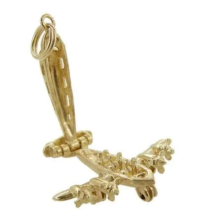 1950's Opening Movable Passenger Airplane Pendant in 14 Karat Gold