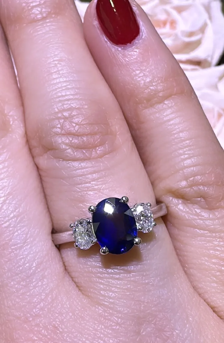 Blue Sapphire& Diamond Three Stone Ring