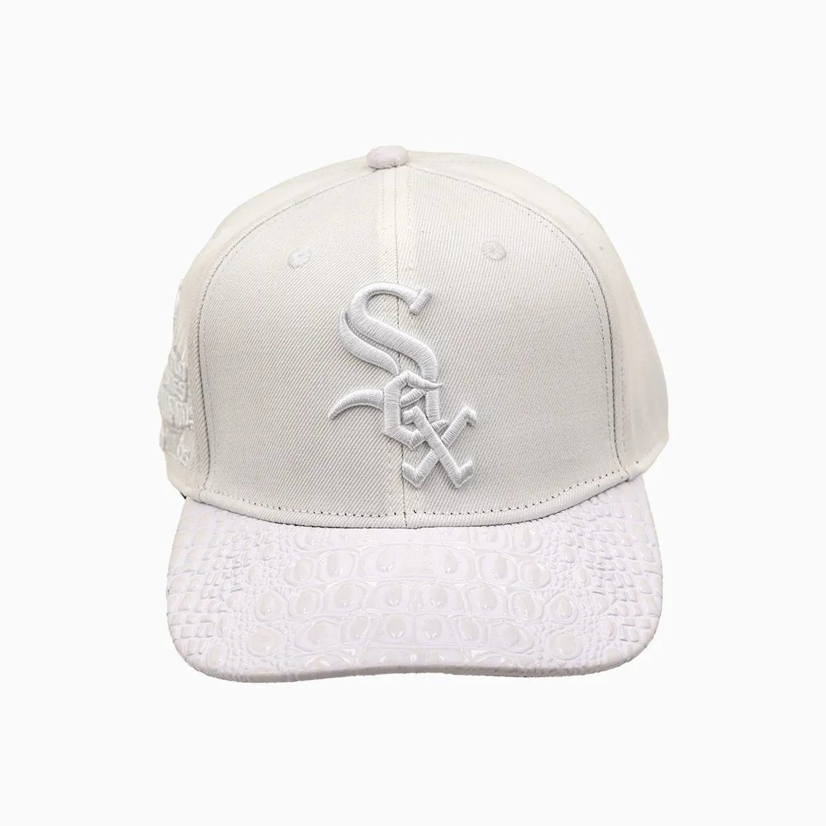 Chicago White Sox Hat With Leather Visor