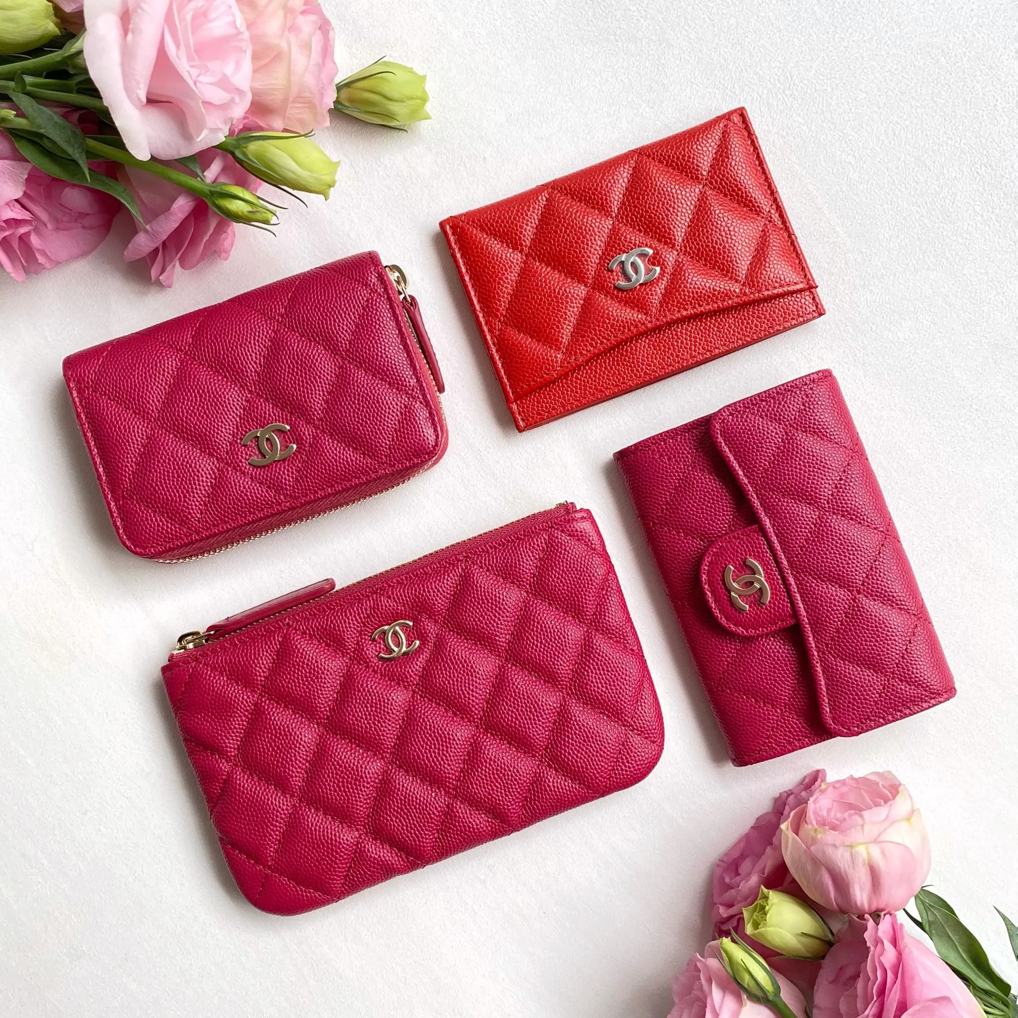 Classic Flap Card Holder in 21A Raspberry Caviar