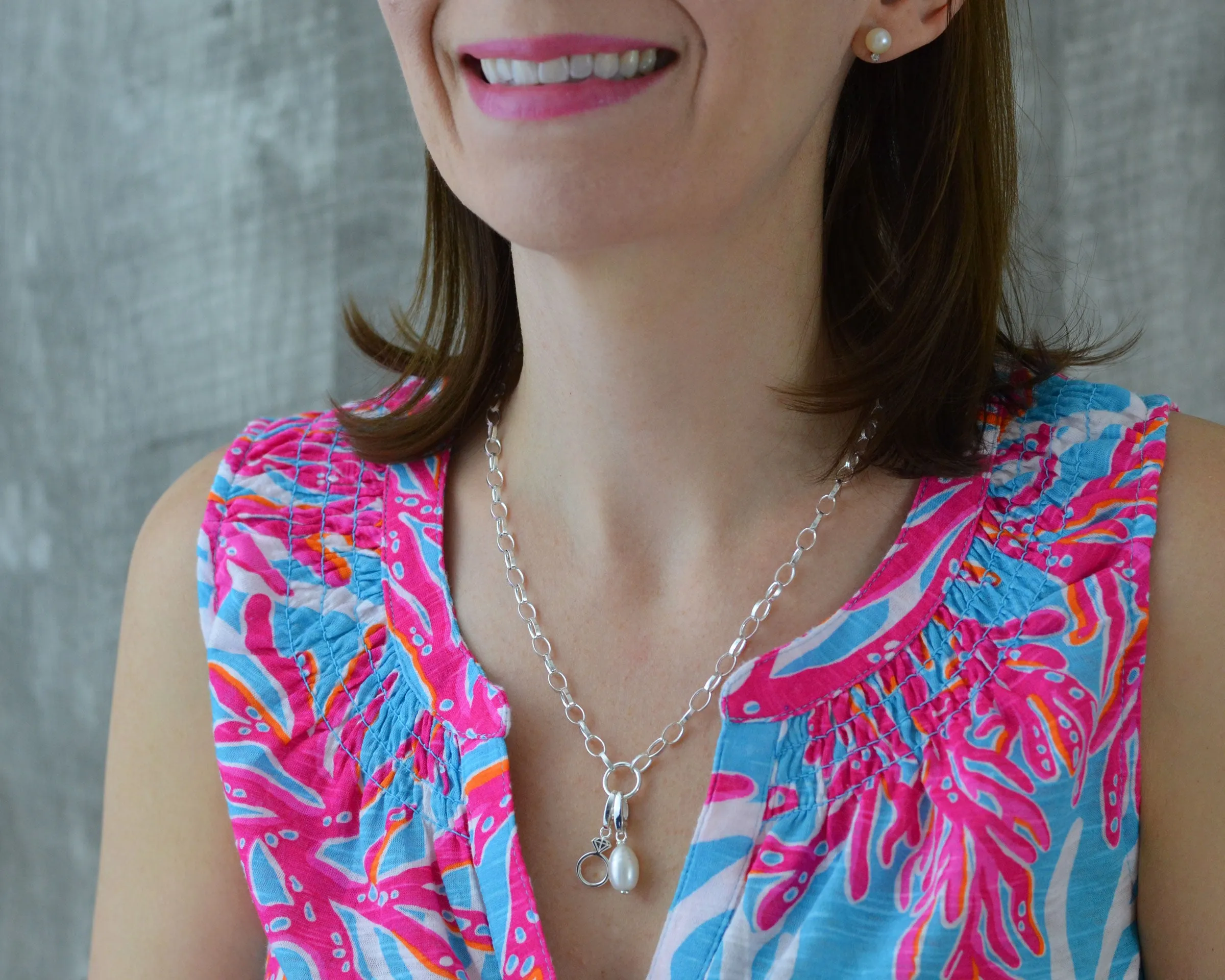 CLASSIC SILVER CHARM NECKLACE