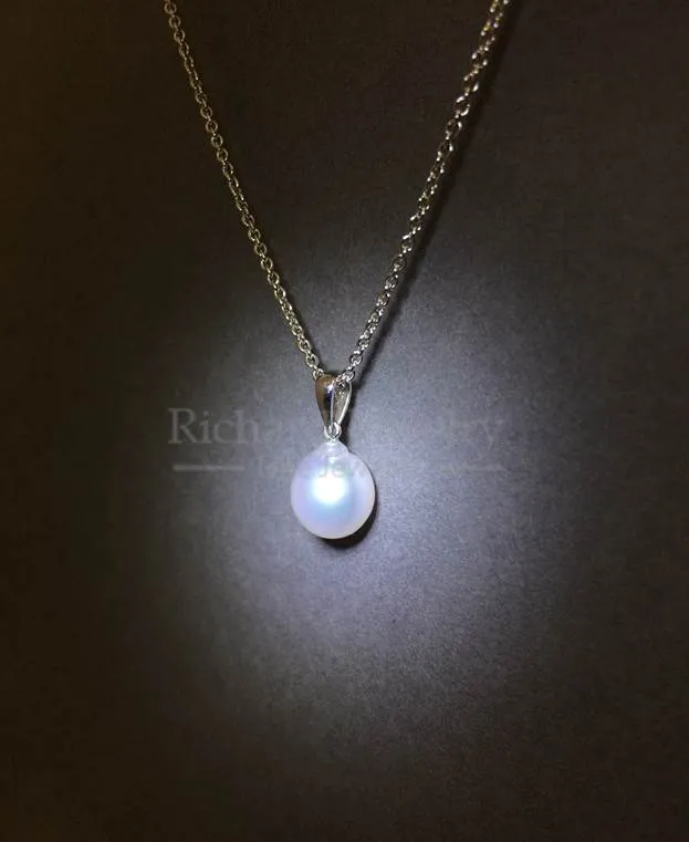 Classic South Sea Pearl Pendant