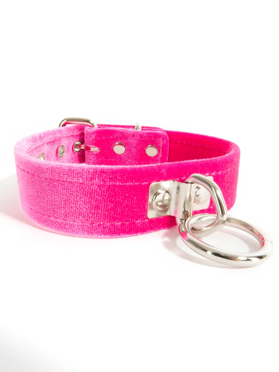 Classic Velvet Collar