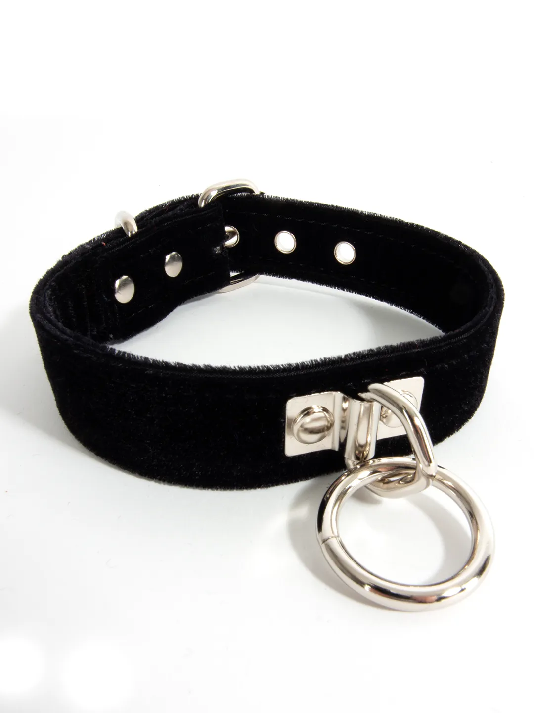 Classic Velvet Collar