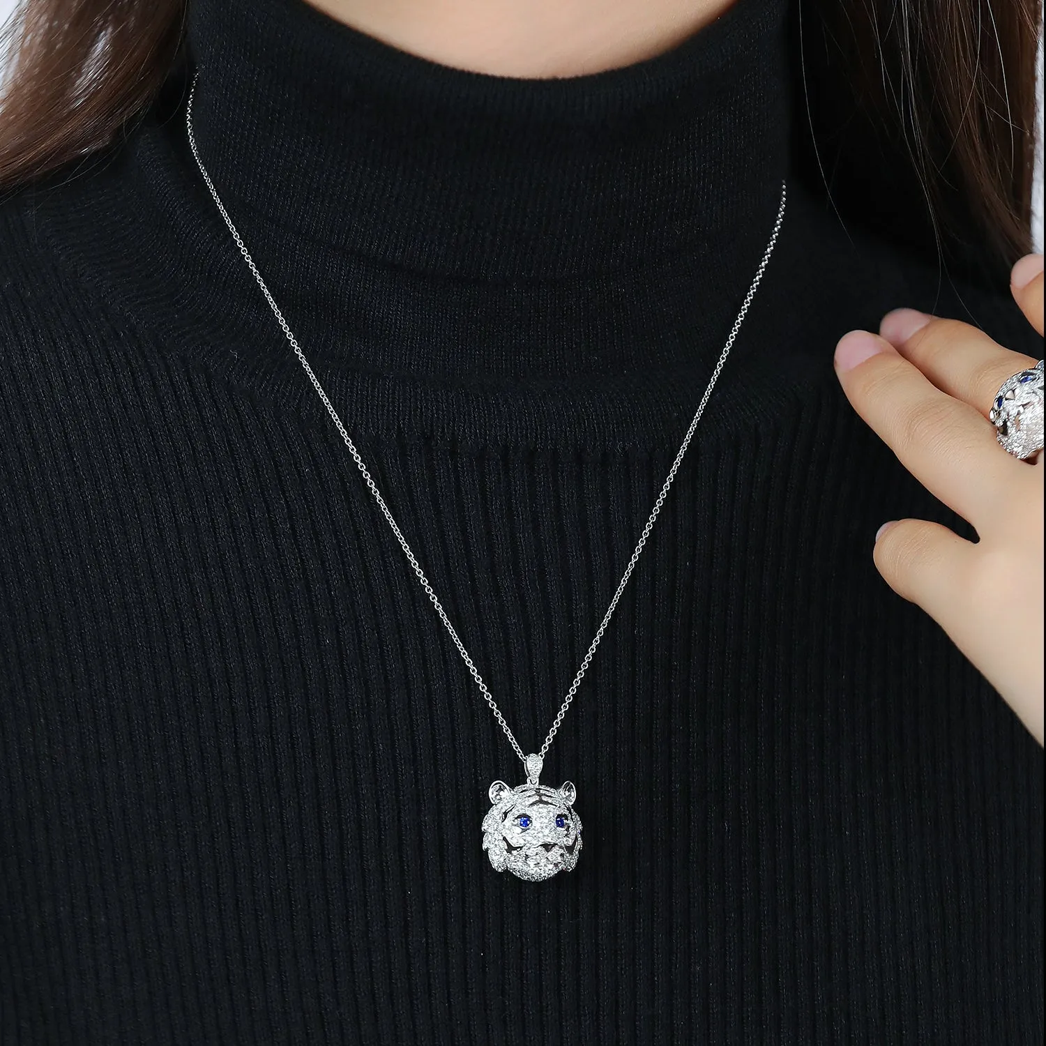 Diamond and Sapphire 3D Tiger Pendant (Pendant Only)