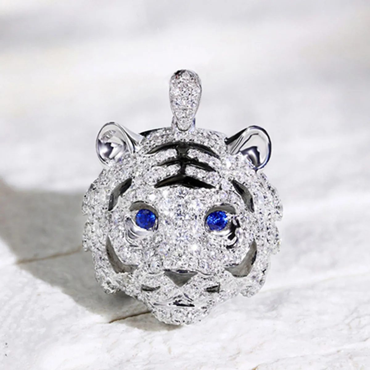 Diamond and Sapphire 3D Tiger Pendant (Pendant Only)