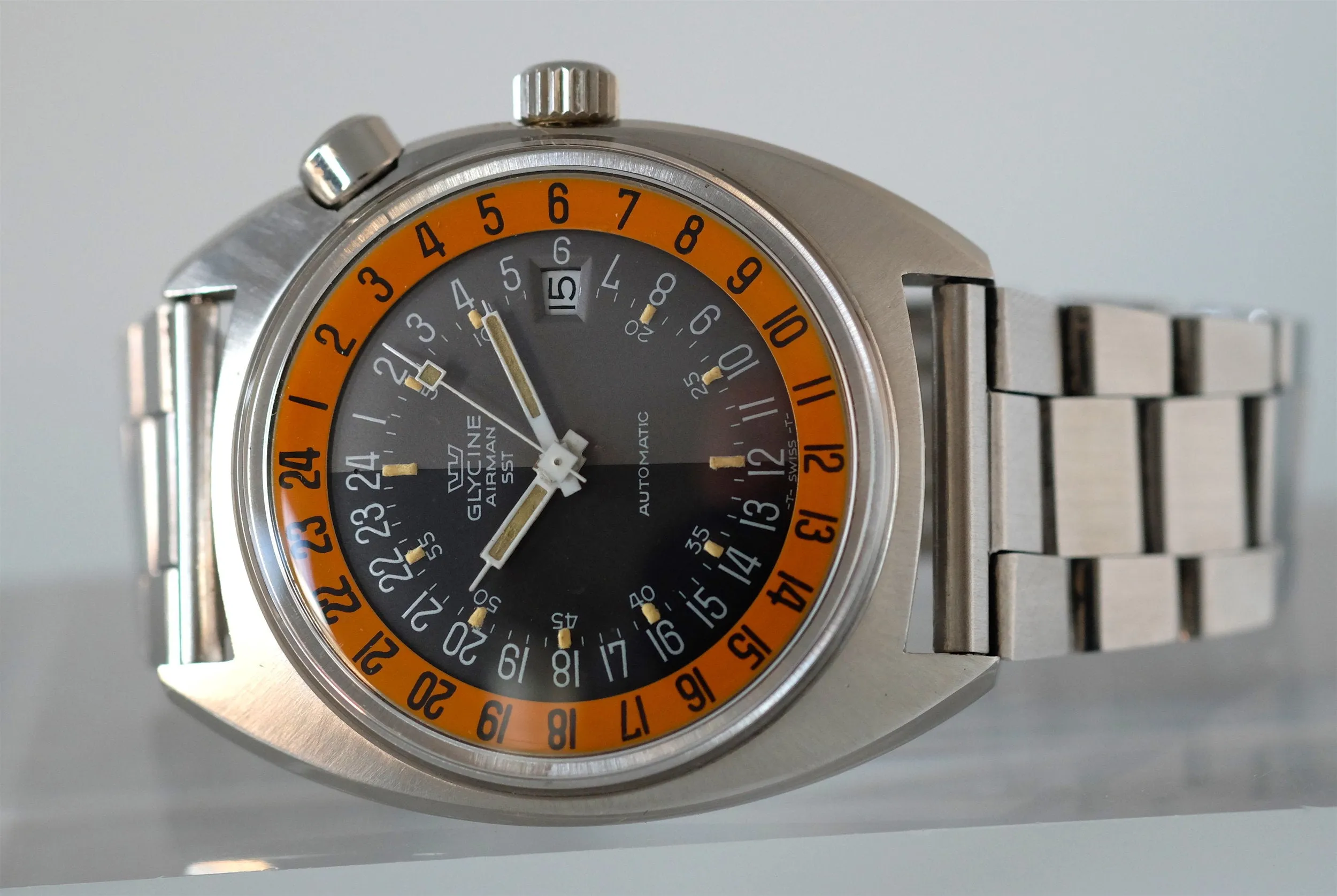 Glycine Airman 24H SST