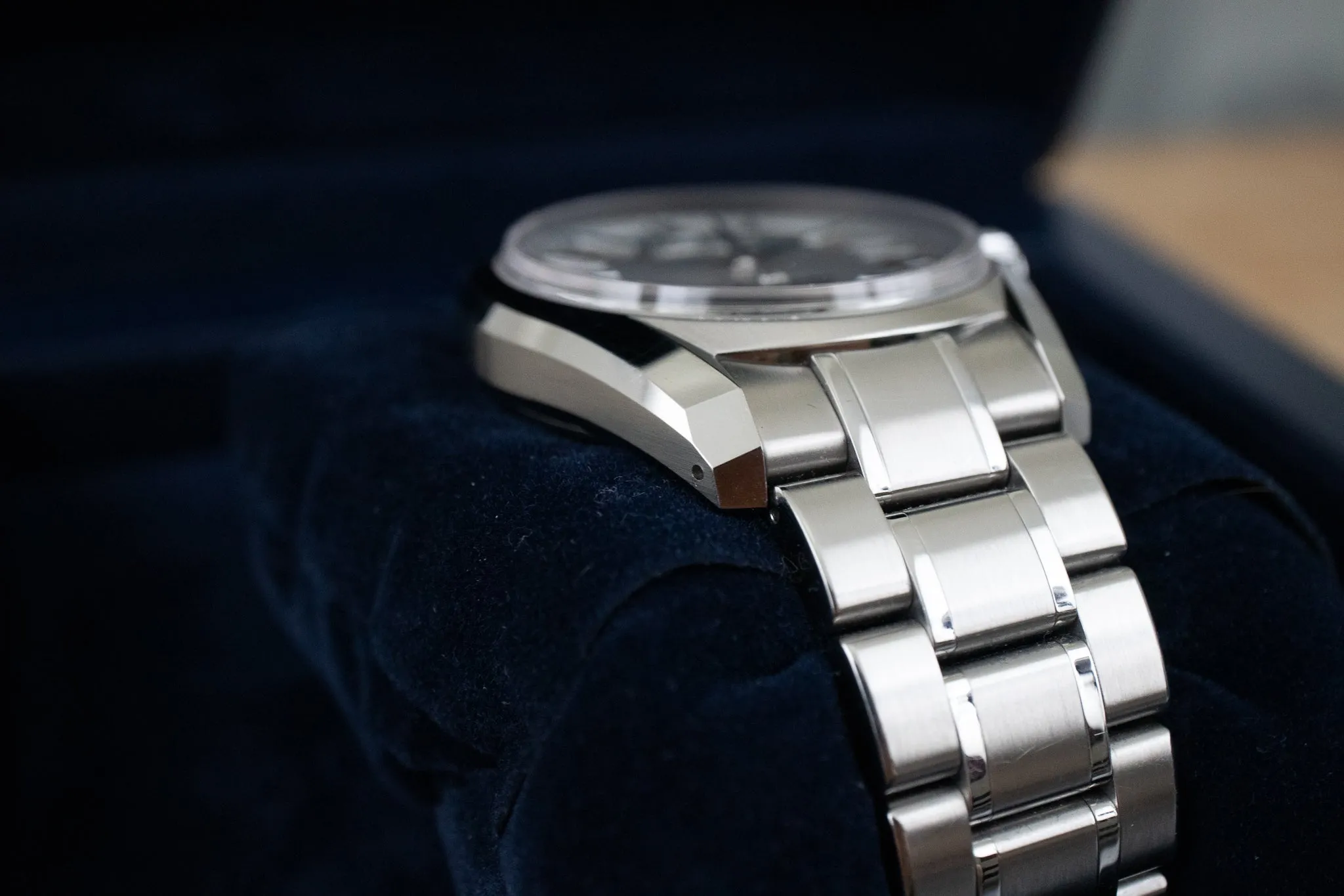Grand Seiko Hi-Beat SBGH037