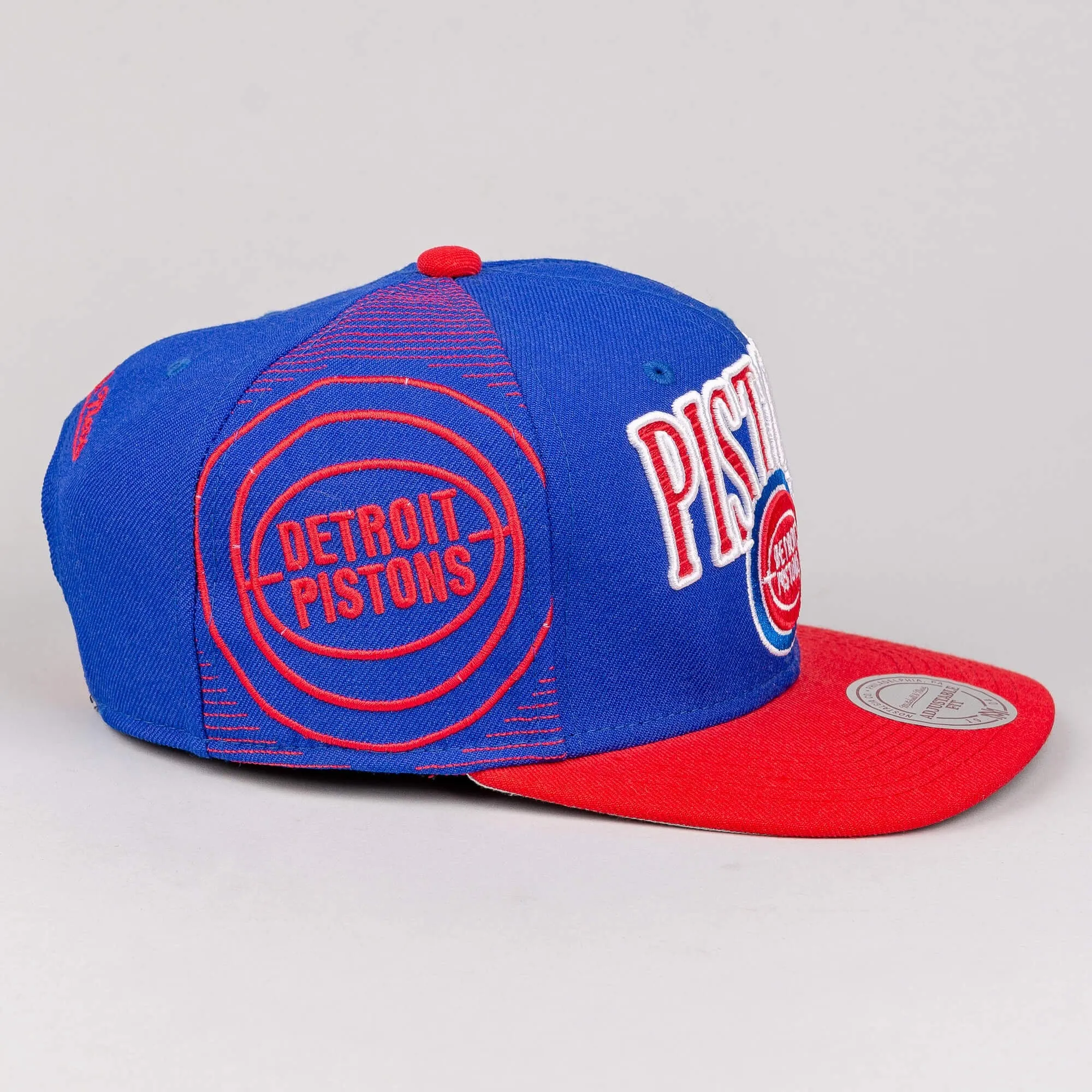 Šiltovka Mitchell & Ness NBA Laser-stitch Detroit Pistons modrá