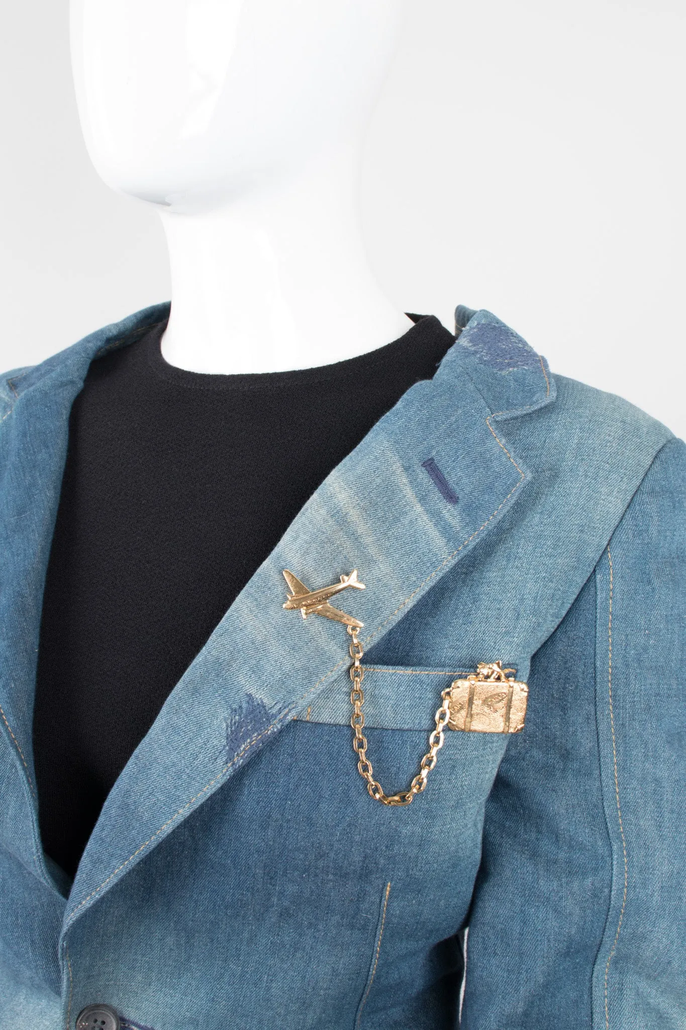 Jetsetter Chain Brooch