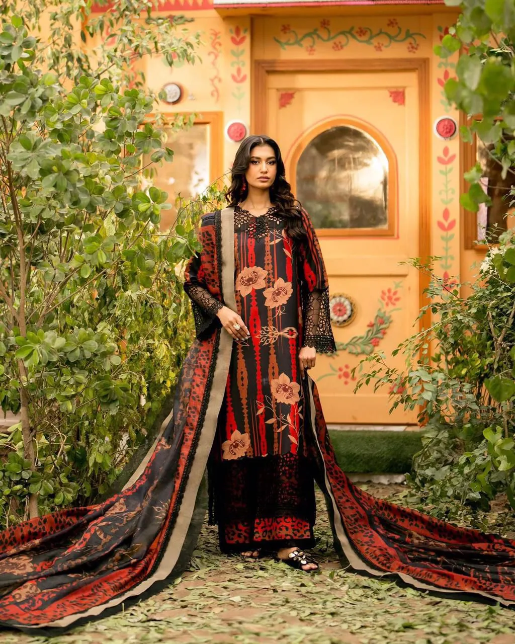 Mariam N Maria Lawn Collection 2025