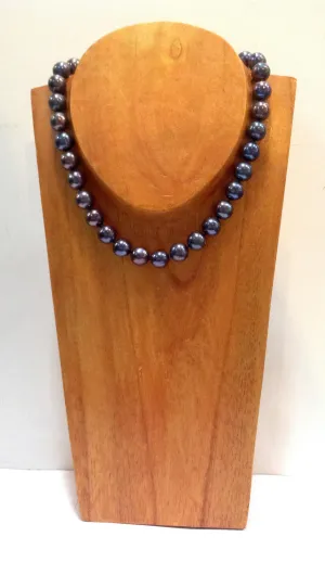 "The Noir Classic" Large Freshwater Pearl Necklace