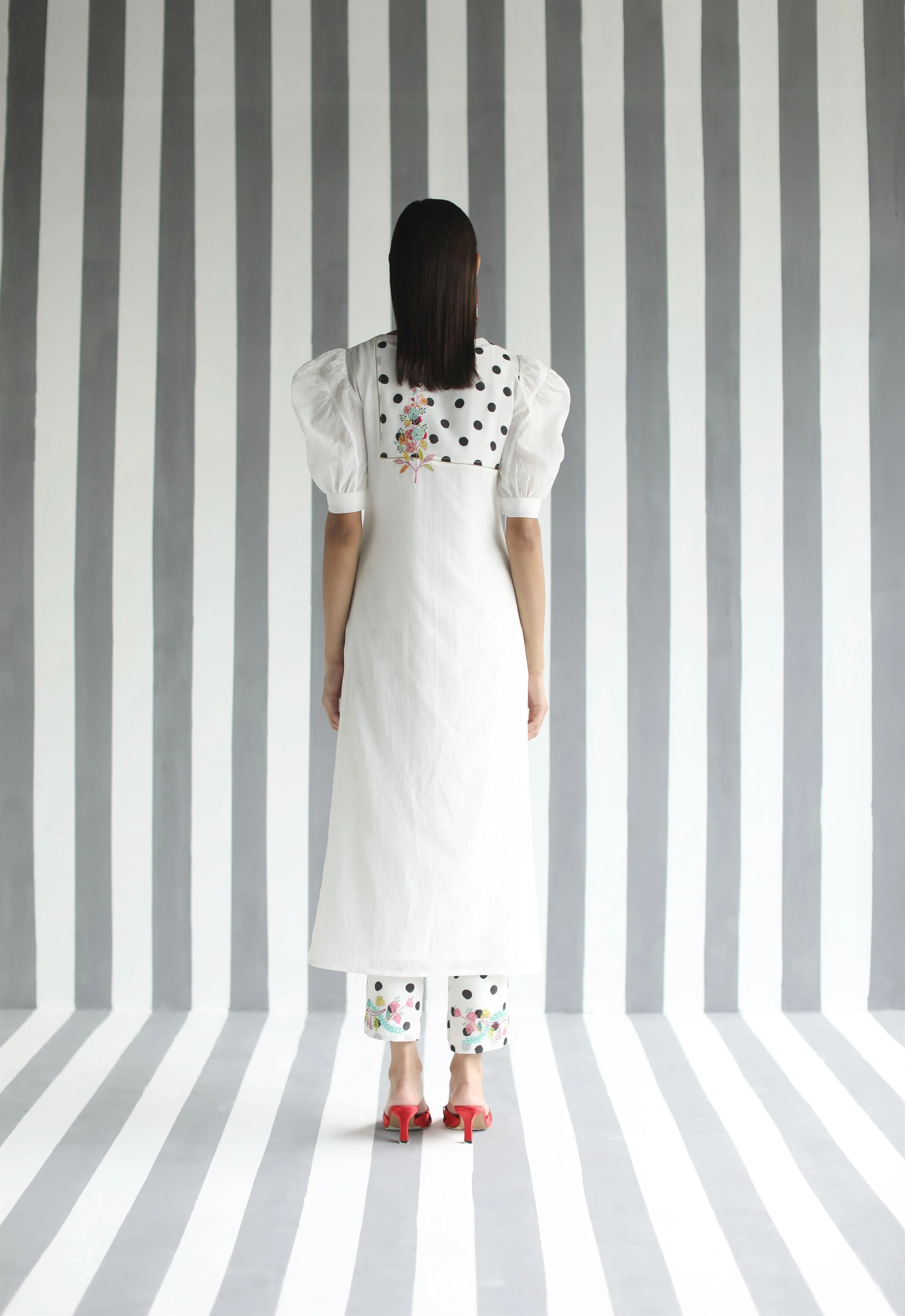 Raji Ramniq I Love To Dot I Cotton Silk Ensemble I Black and White 116