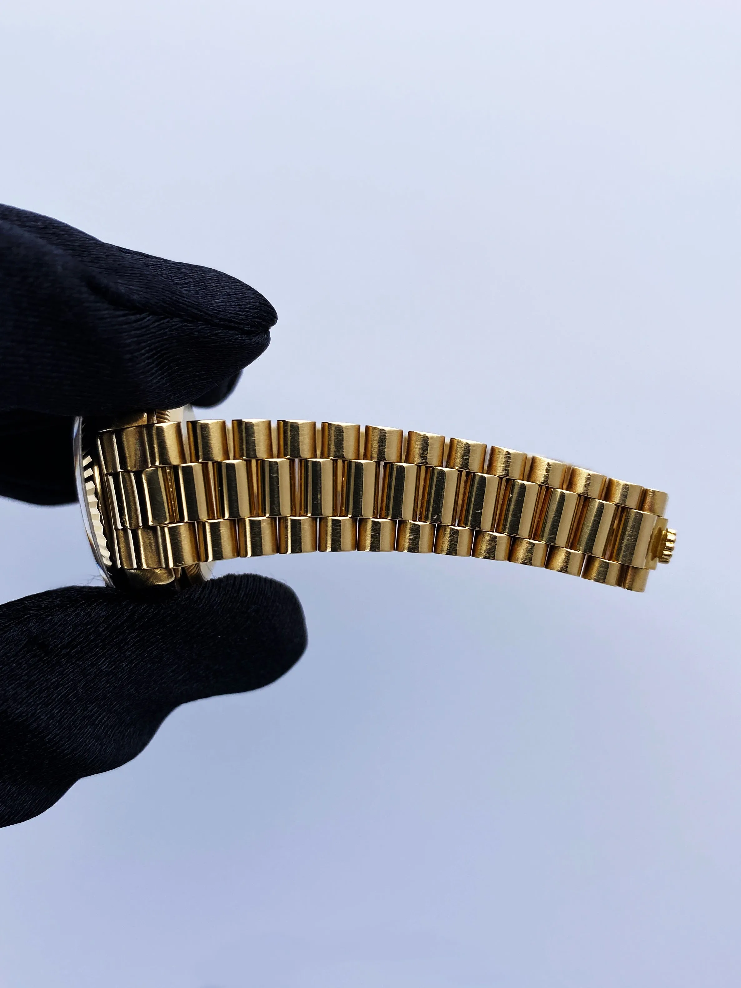 Rolex Datejust 69178 Ruby Diamond Dial Ladies Watch Box Papers