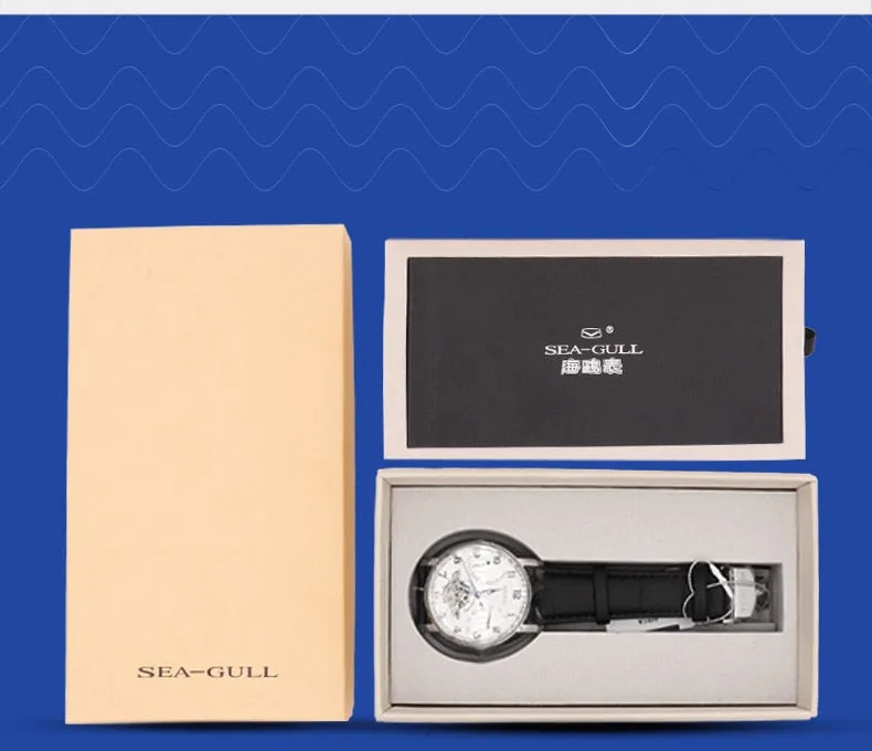 Sea-Gull automatic mechanical watch with Moon phase , Date and Power Reserve . Sapphire glass . Leather strap. Calibre :  ST2153  Model : 819.11.6092