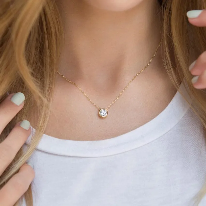 Simple Small Round 1 carat Necklace