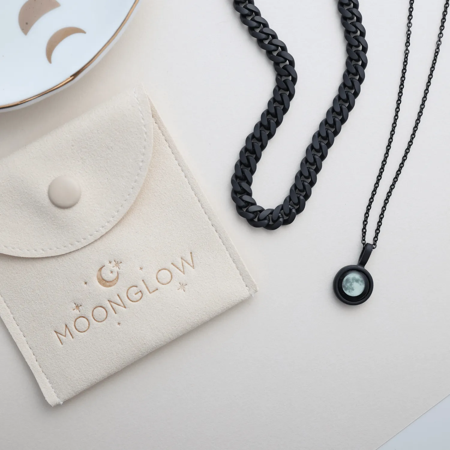 Sky Light in Black & Shadow Chain Set