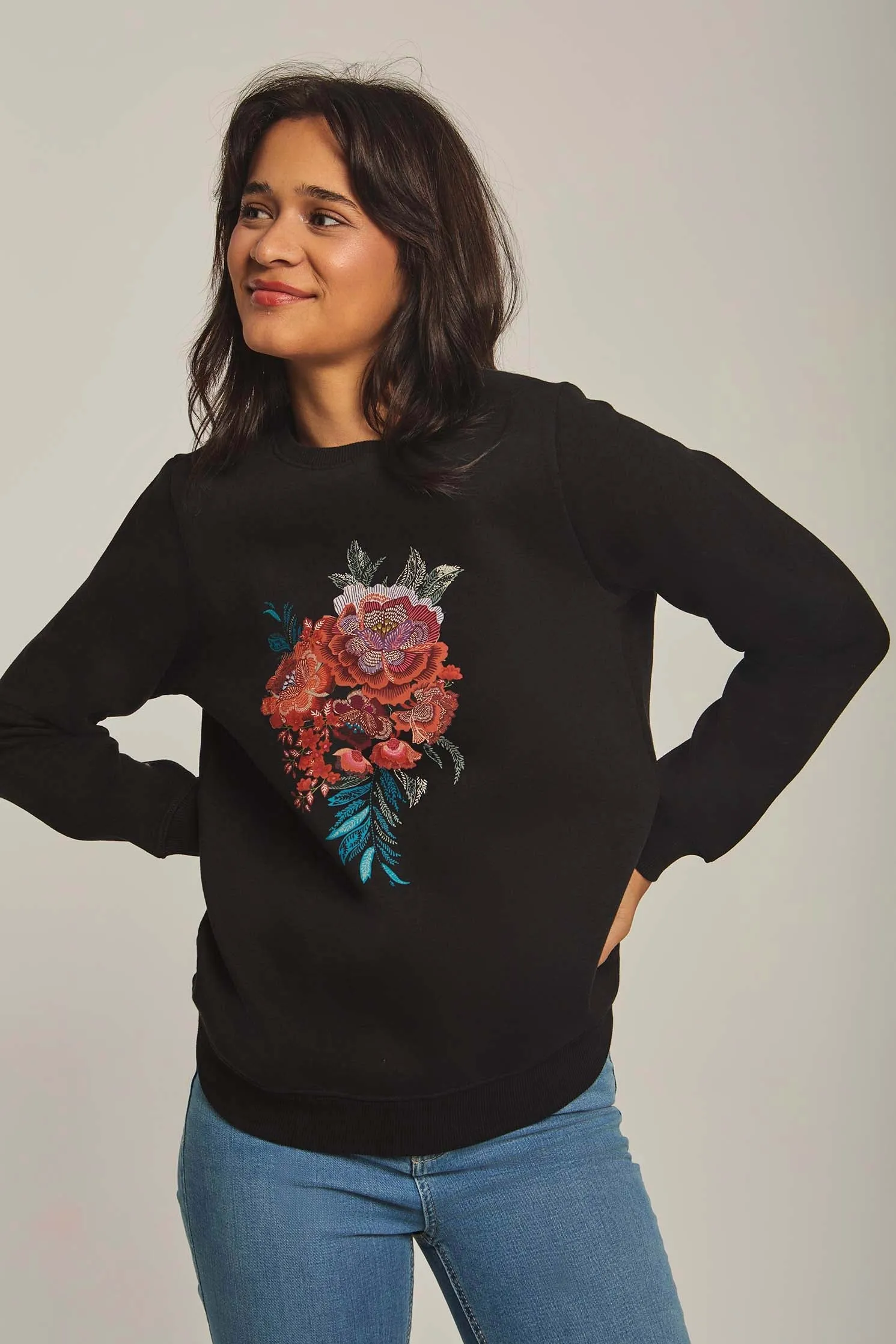 Women Sweat Shirt Long Sleeve Printed Black